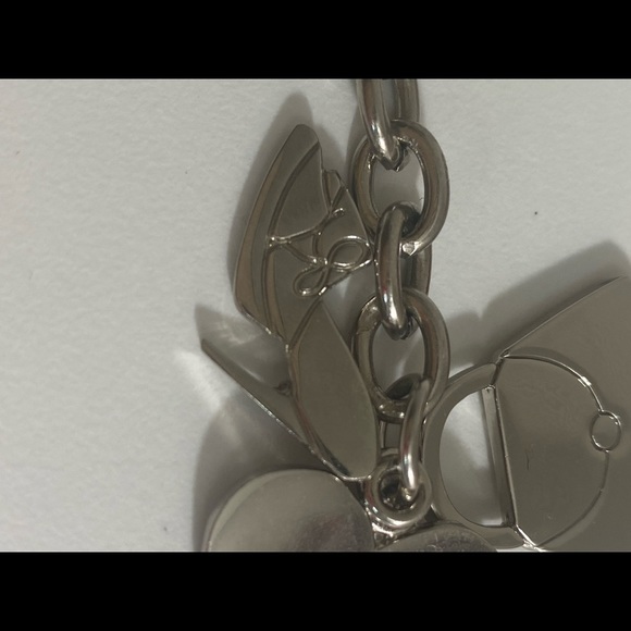 Keychain NINE WEST keychain silver color bag charm - Picture 6 of 9